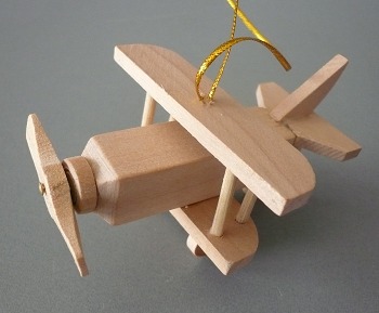 Flugzeug aus Natur-Holz Baumschmuck