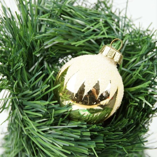 Weihnachtskugeln Thüringen Christbaumschmuck Gold mit Schnee Deko